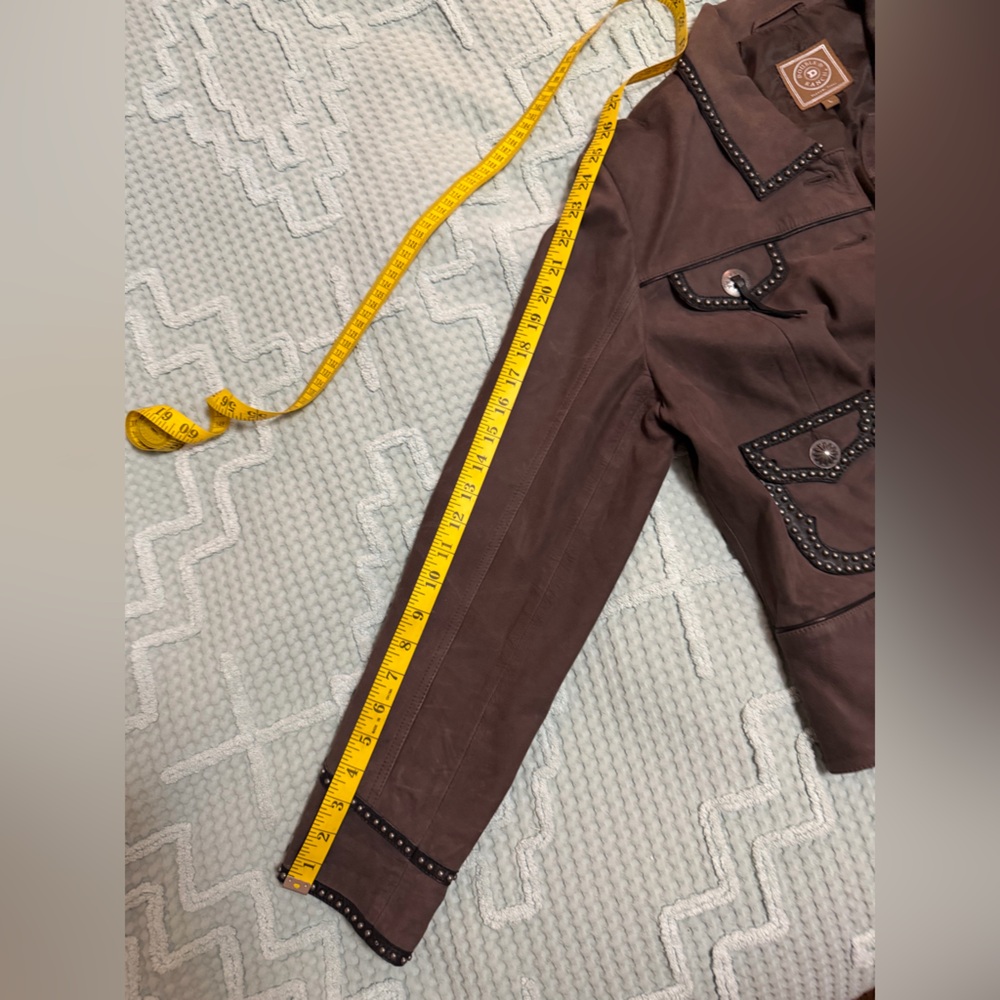 Double D Ranch Dark Brown Leather Stud-Trim Jacket - Picture 6 of 6
